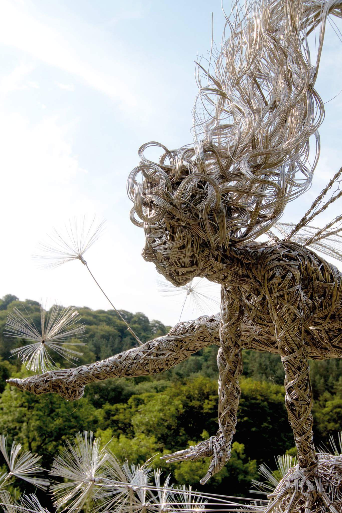 wire art figures