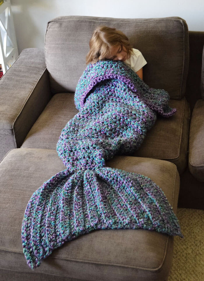 mermaid tail blanket 3 (1)