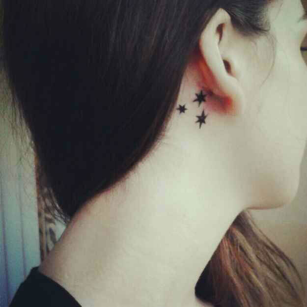 tiny ear tattoos 5 (1)