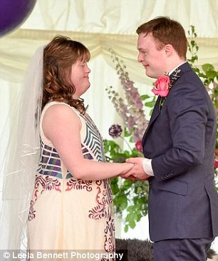 down syndrome couple magical wedding 7 (1)