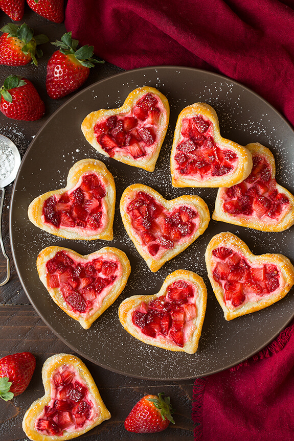 strawberry cream cheese pastries 2 (1)