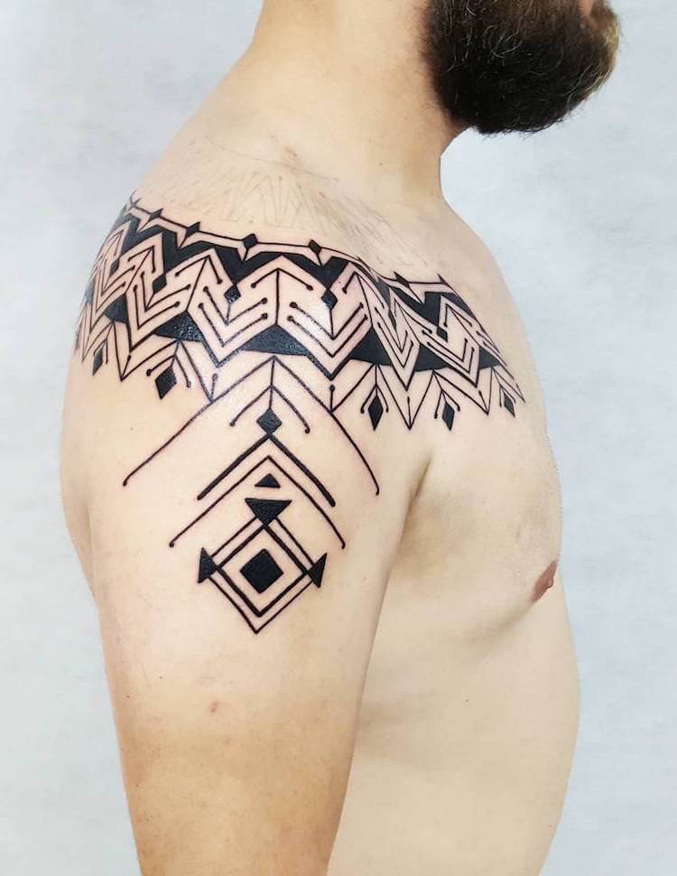 21 Beautiful Tribal Patterns Tattoo Designs By Brian Gomes