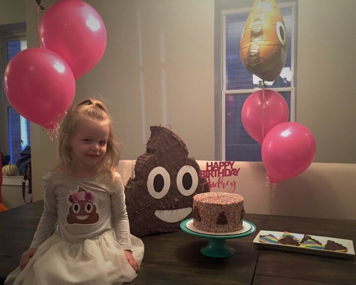 Little Girl Wanted A Poop-Themed Birthday Party 3 (1)