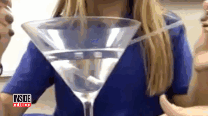 High School Girls Invent Straw Capable Of Detecting Date Rape Drugs 5