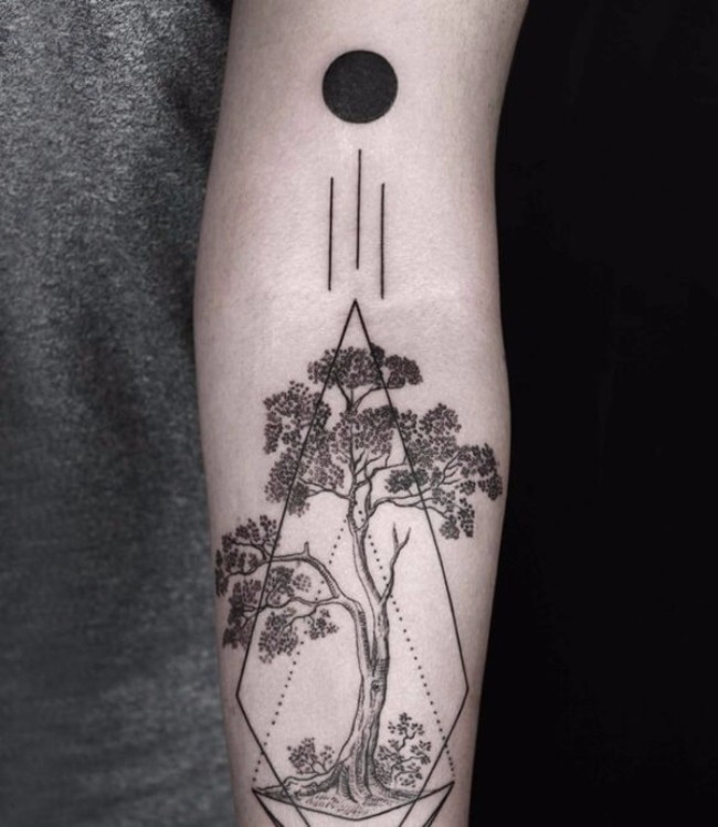 geometrical tattoos 21