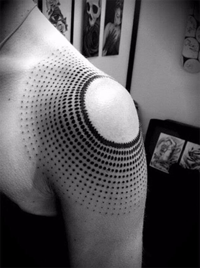 graphic tattoos 44