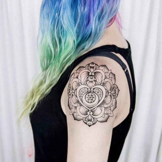 symmetrical tattoos 95