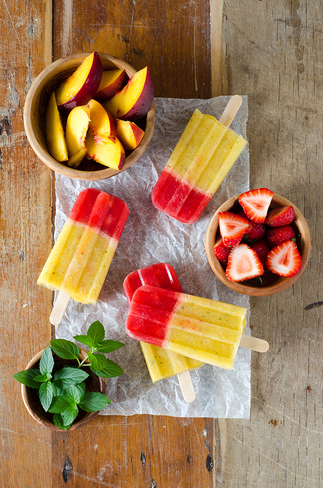 Strawberry-and-Peach-Popsicles-hero