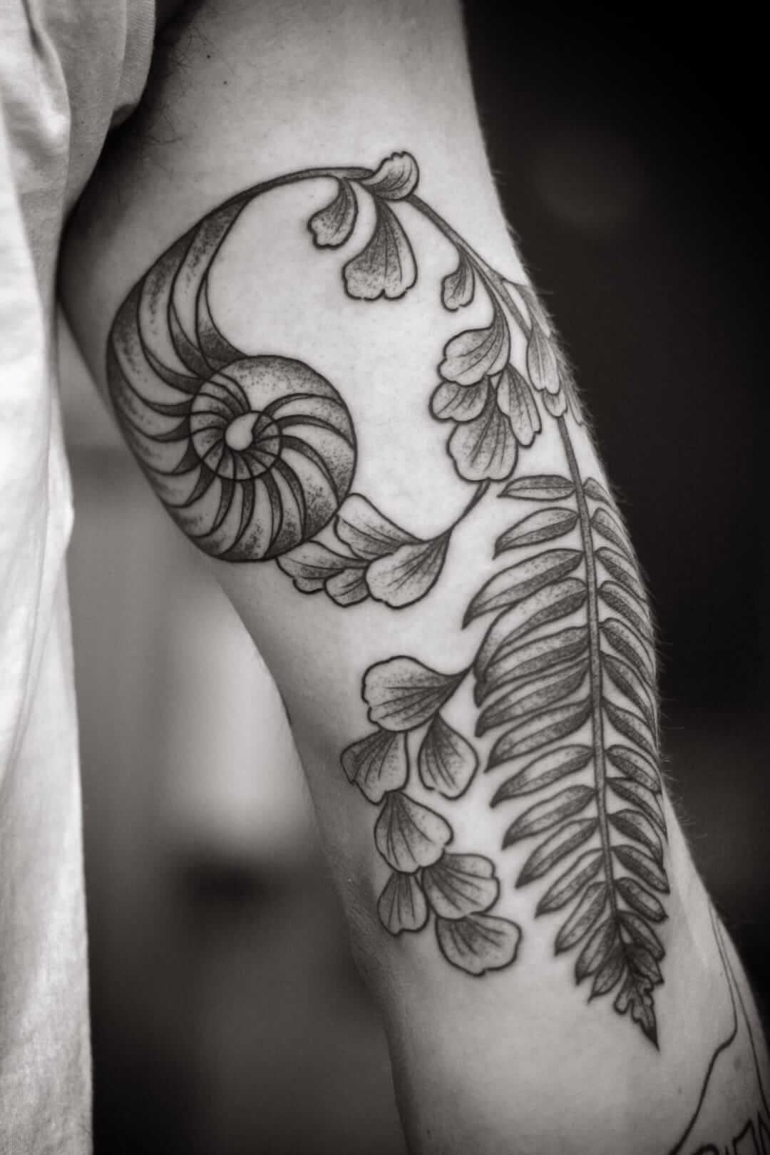 26 Botanical tattoos That Will Show You Are One With Nature