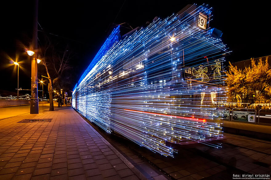 long exposure shots budapest trains (1)