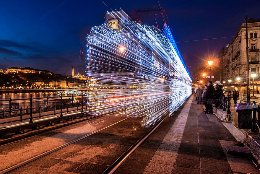 long exposure shots budapest trains 3 (1)