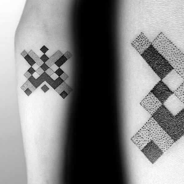 pixel design tattoo 18