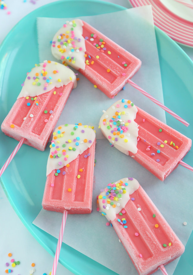 Strawberry Milk Ice Pops - mini desserts