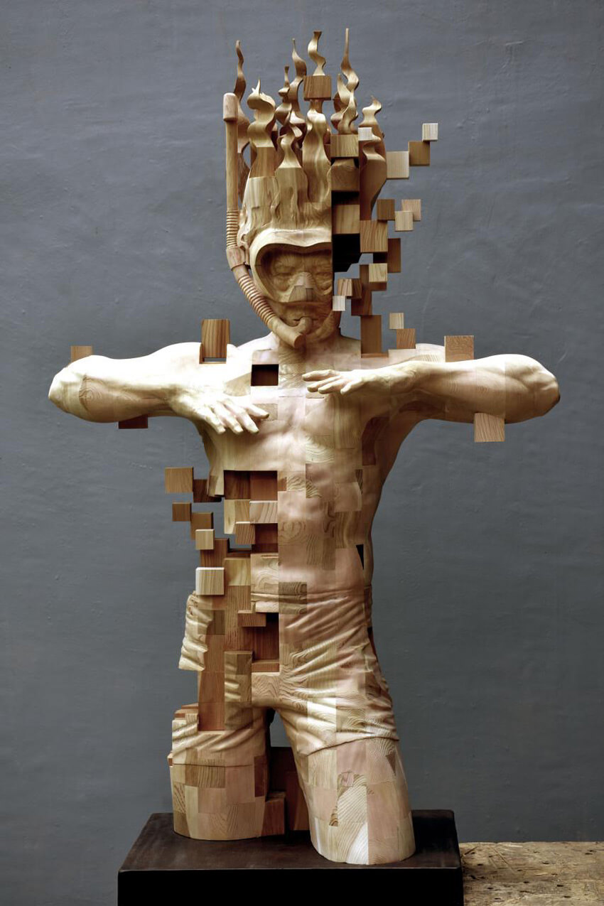 Hsu Tung Han pixelated wood sculpture (1)