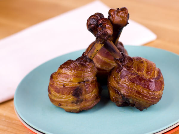 chicken legs wrapped in bacon 7 (1)