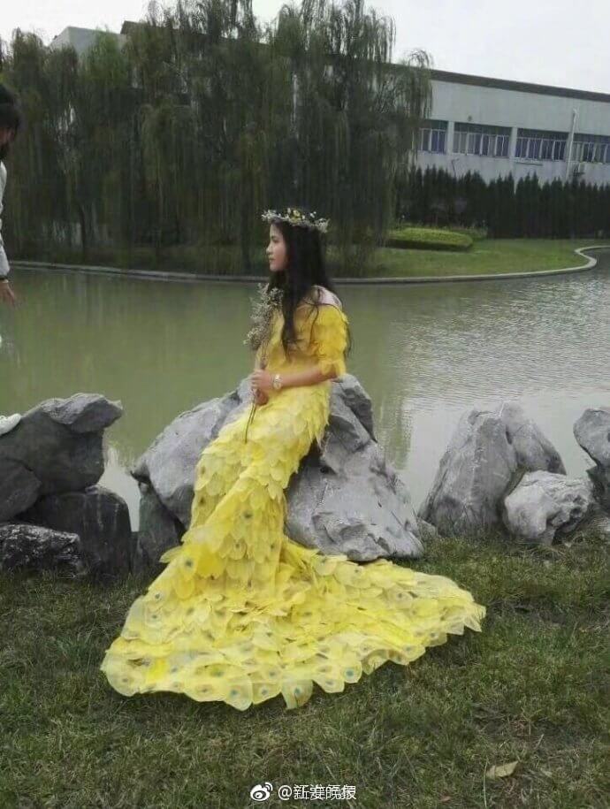 6000 leaves dress for prom 6 (1)