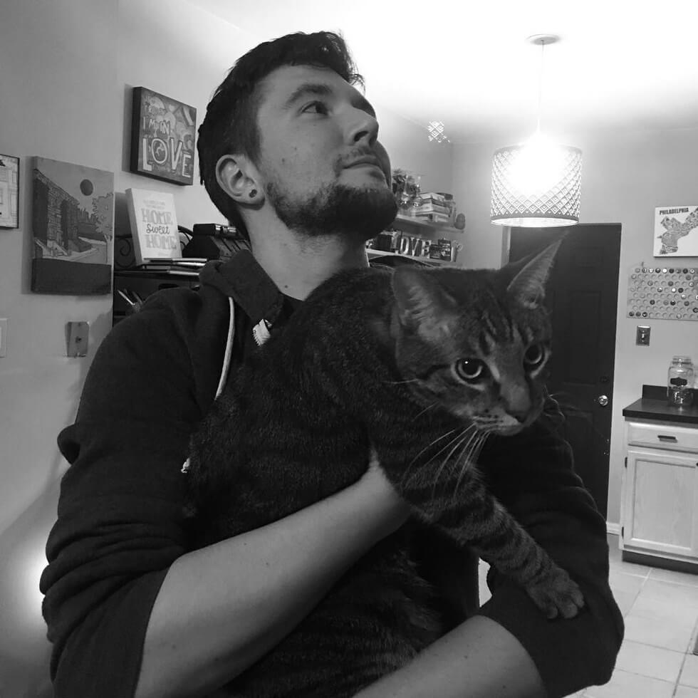 man takes pictures with every cat he meets 8 (1)