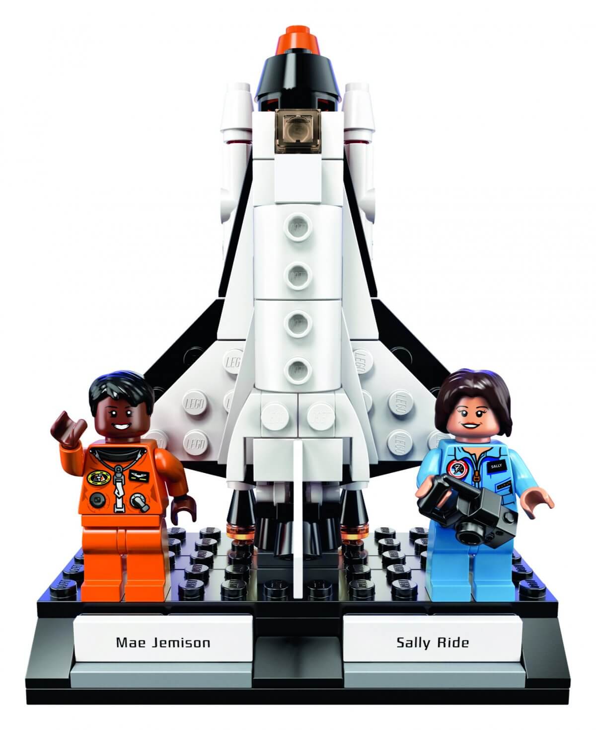 women of NASA lego 9 (1)