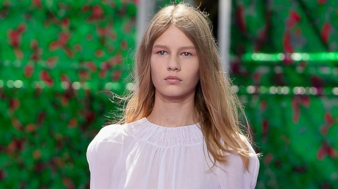 Dior hires 14-year-old model to sell clothes to grownass 