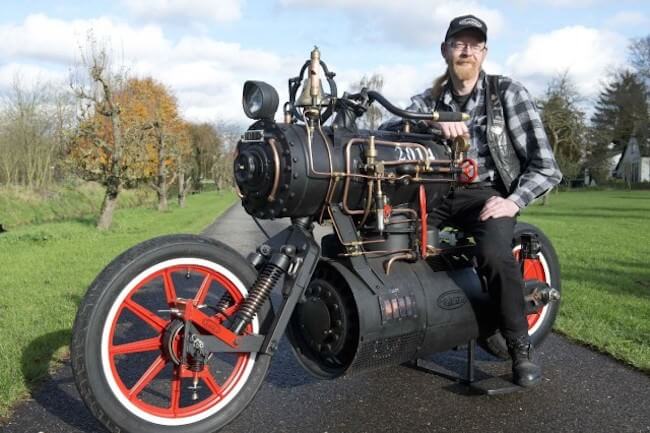 steam powered motorcycle 1 (1)