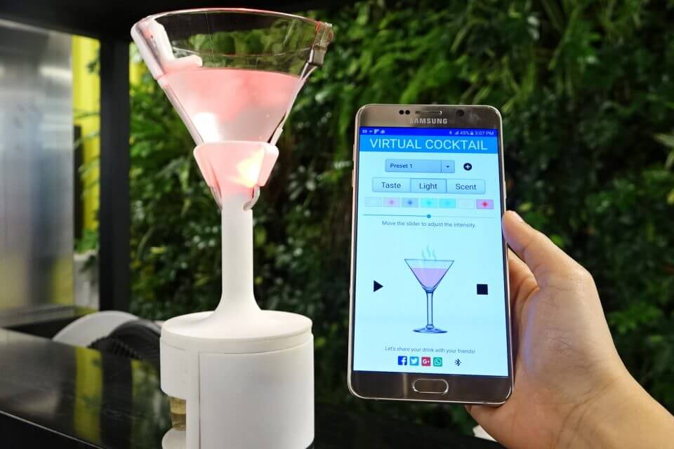 virtual cocktail app glass 1 (1)