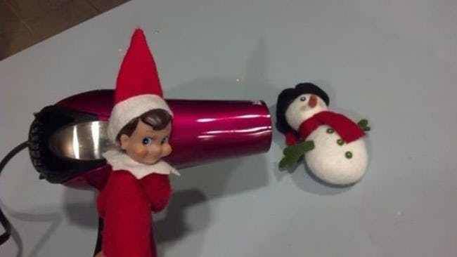 weird elf on the shelf 22 (1)