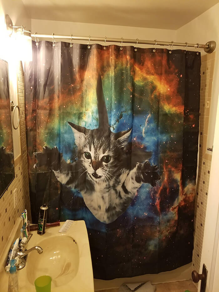 31 Funny Shower Curtains That Are So Good They Should Be In a Museum