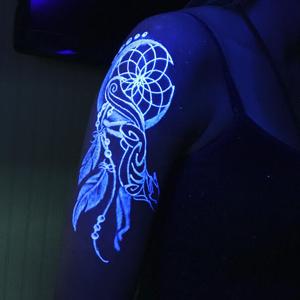 glow in the dark body paintings 10 (1)