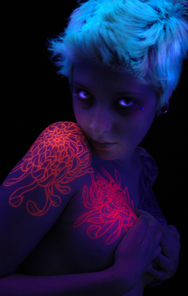 glow in the dark ink 4 (1)