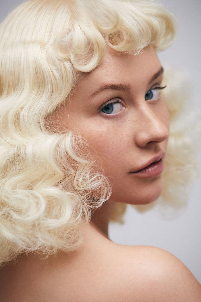 Christina Aguilera Shares Her No Makeup Look After 20 Years of