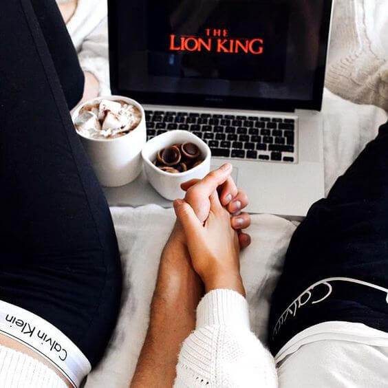 19 Couple Goals That Look So Good You Know Theyre Fake 