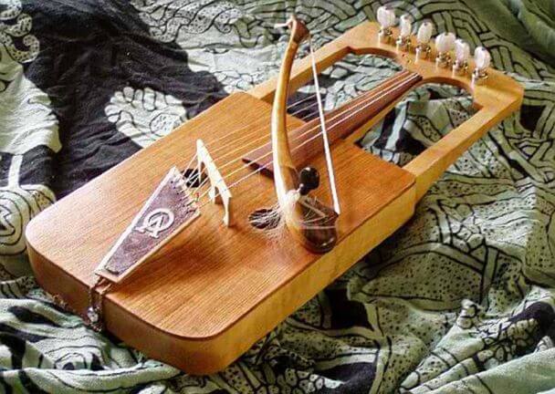 unusual instruments 17 (1)