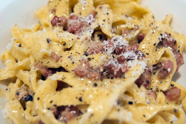 easy Carbonara pasta recipe 11 (1)