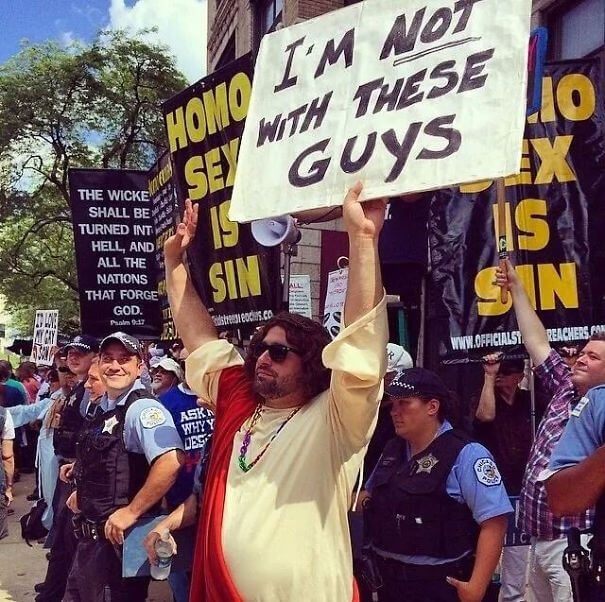 funny protest signs trolling people 11 (1)