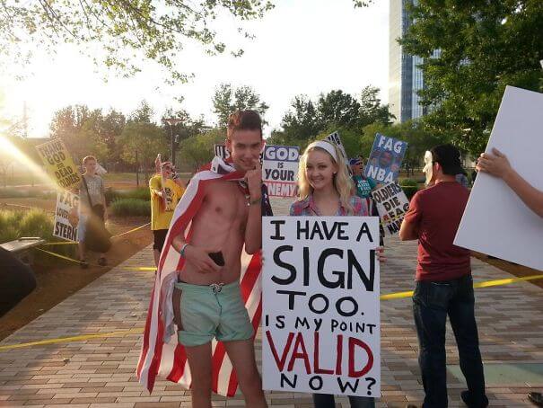 funny signs trolling people 49 (1)