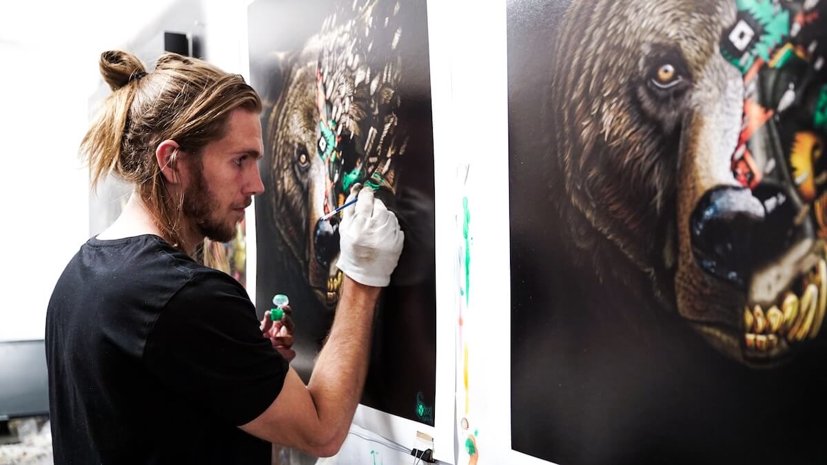 Sonny The Street Artist That Speaks of Animals, Endangered Lives And ...