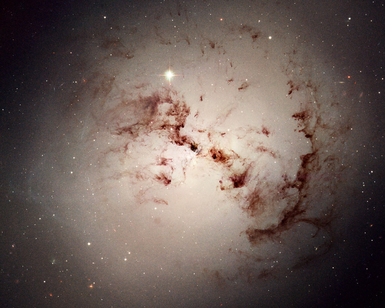space is so cool - hubble pictures 11 (1)