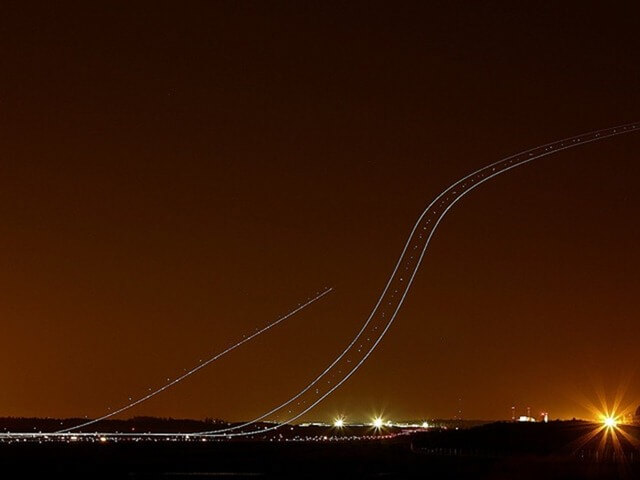 long exposure photos or airplanes taking off 10 (1)