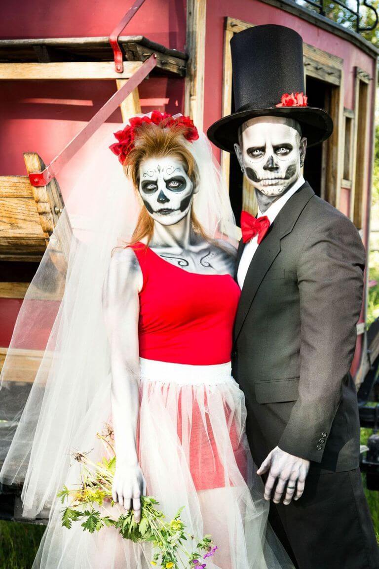 20 Halloween couple costumes to serve as inspiration early on