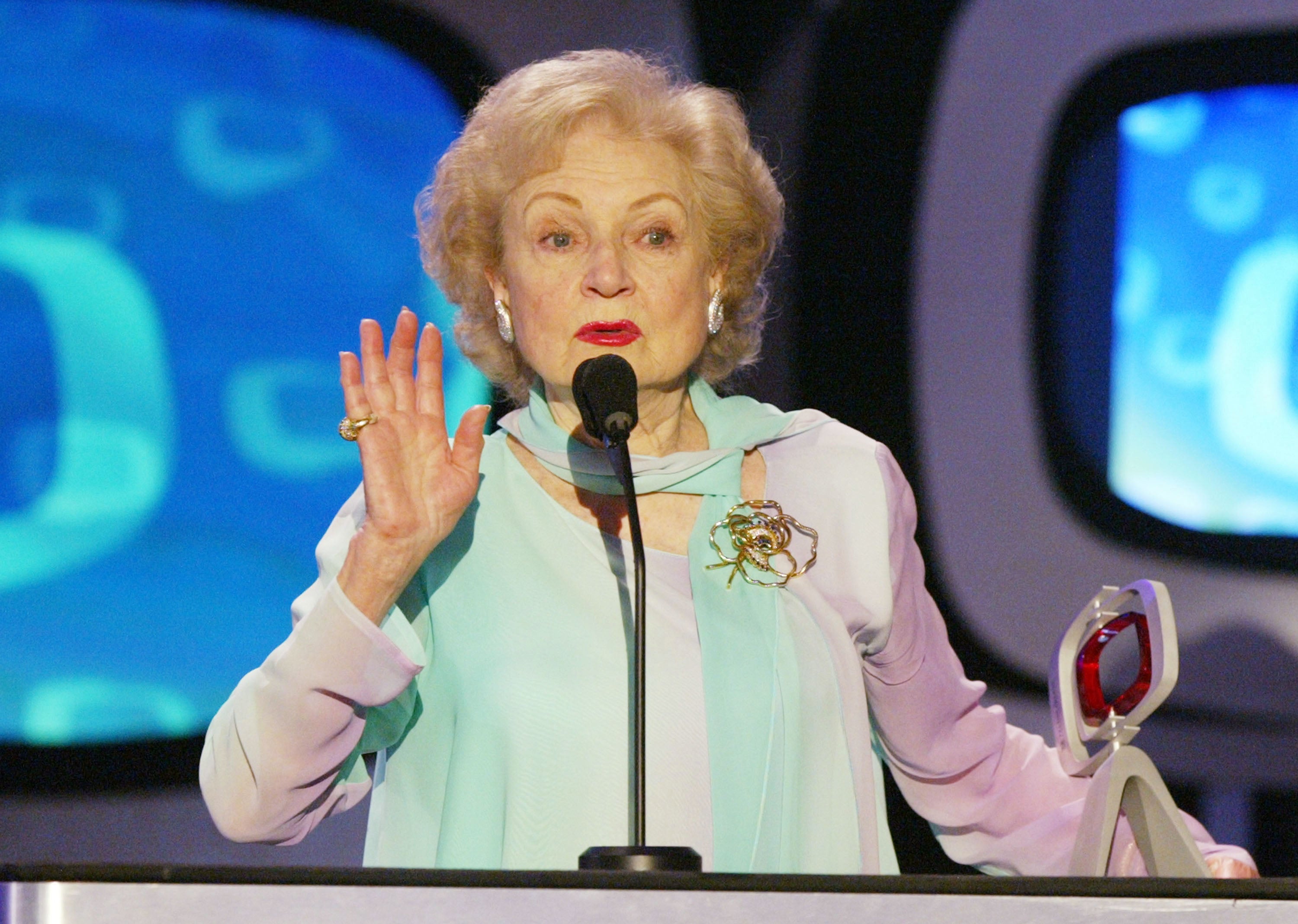 Betty White facts