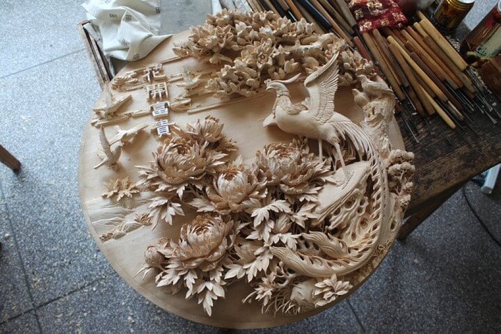 chinese wood carving art