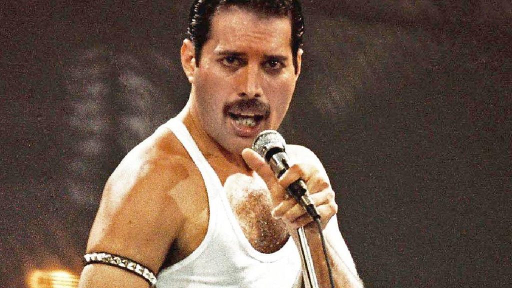 famous mustaches - Freddie Mercury 