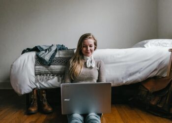 5 Tips to Be a Better Online Shopper in 2021