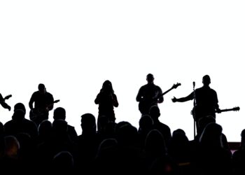 20 Bands that Start with E – Band Names Starting With the Letter E